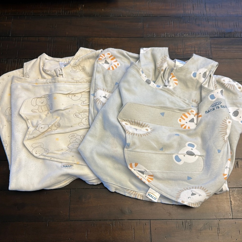 2 Halo swaddles